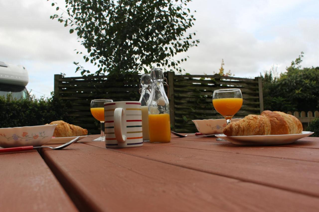 Stonehenge Campsite & Glamping Hotel Berwick St James Luaran gambar