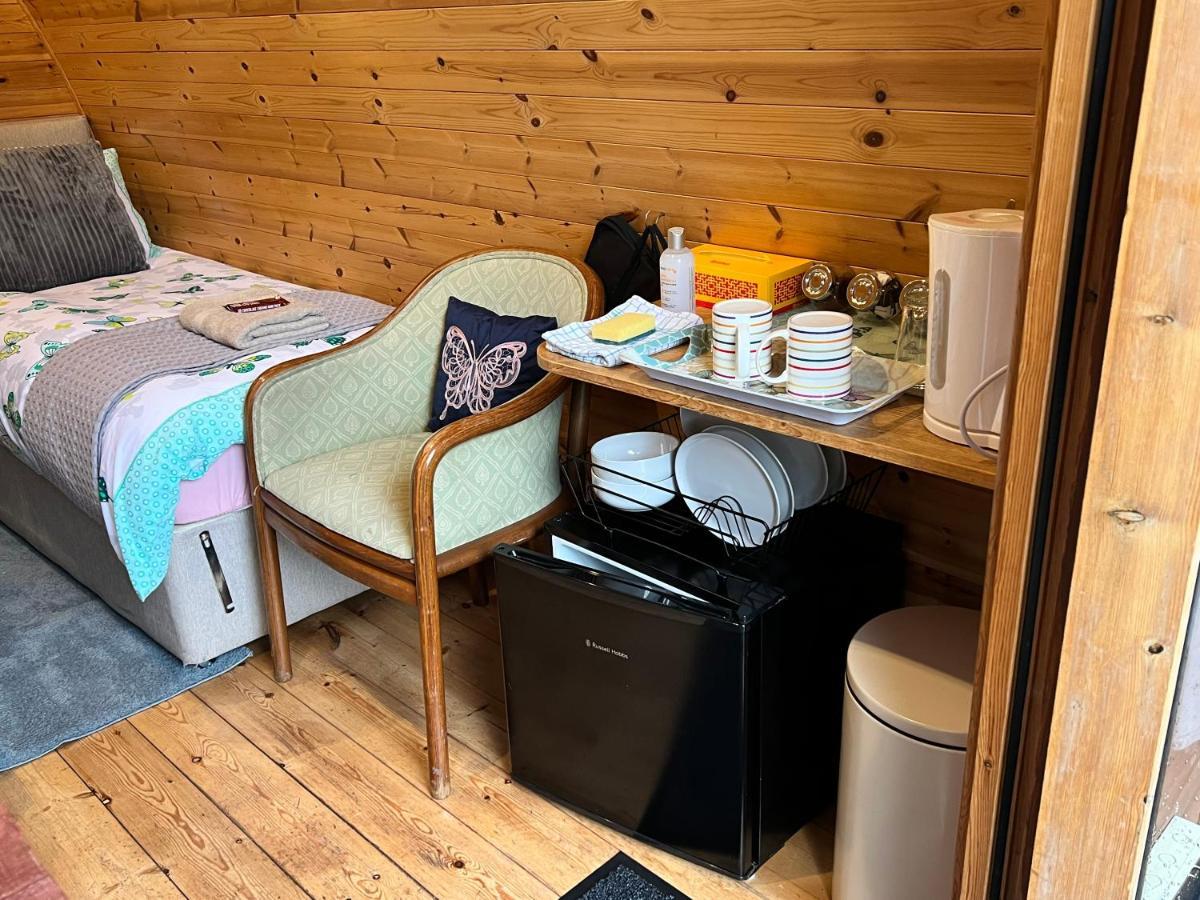 Stonehenge Campsite & Glamping Hotel Berwick St James Luaran gambar