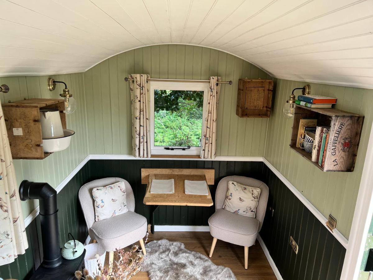 Stonehenge Campsite & Glamping Hotel Berwick St James Luaran gambar