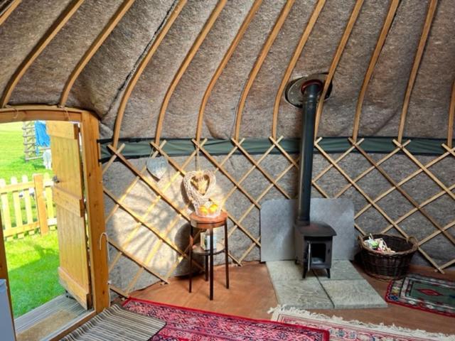 Stonehenge Campsite & Glamping Hotel Berwick St James Luaran gambar